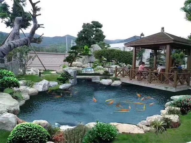 新疆庭院鱼池假山设计